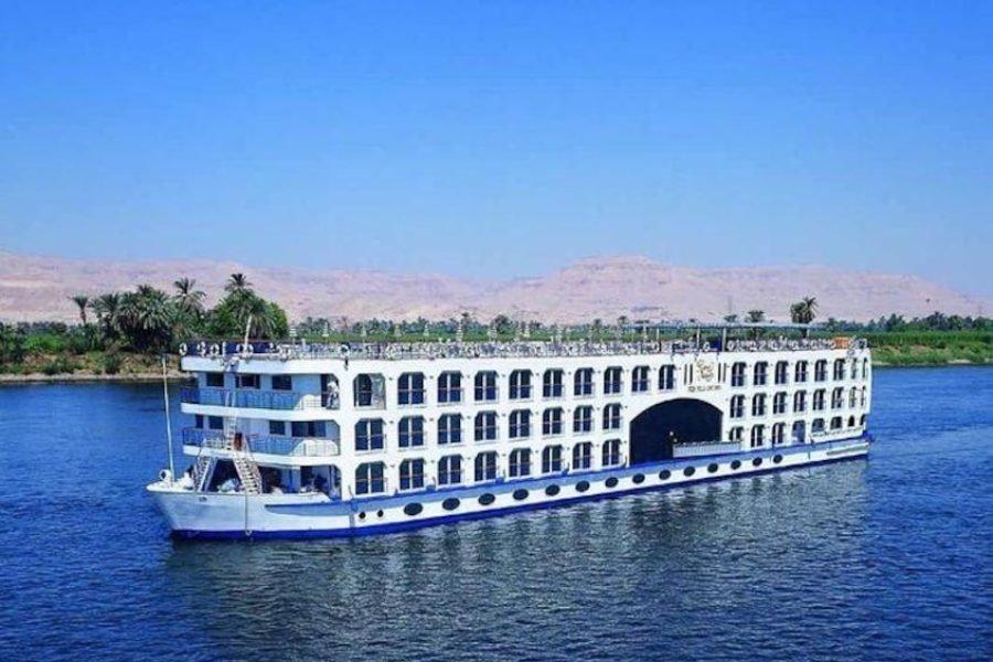 4-Day Nile Cruise from Aswan to Luxor with Abu Simbel