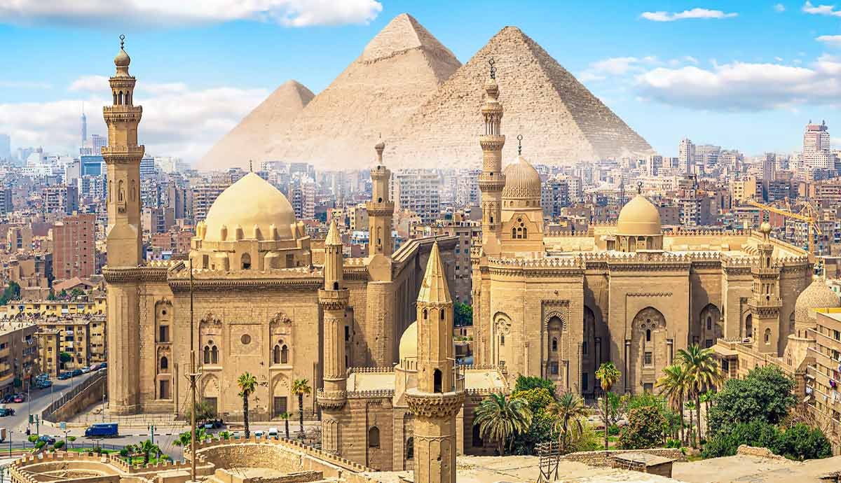 Old Cairo Guide: Coptic Churches & Historic Landmarks