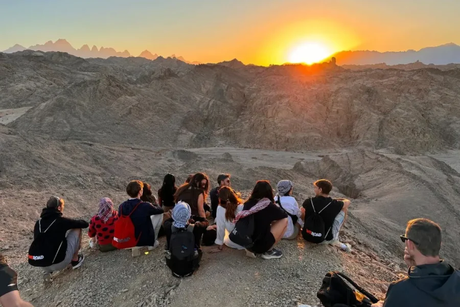 Hurghada Desert Stargazing & Dinner Experience