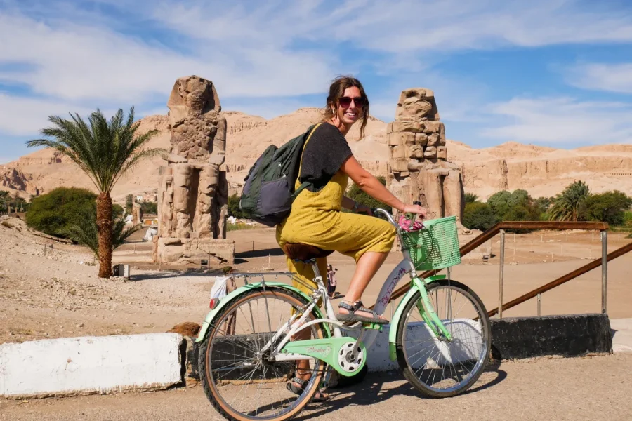 Luxor West Bank Cycling Tour with Local Guide