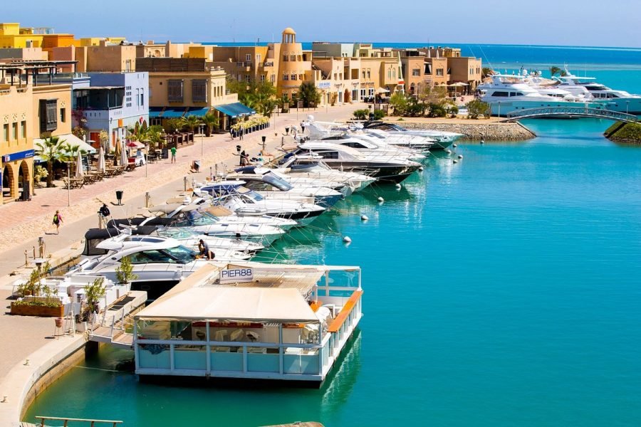 Hurghada Private City Tour & Marina Walk